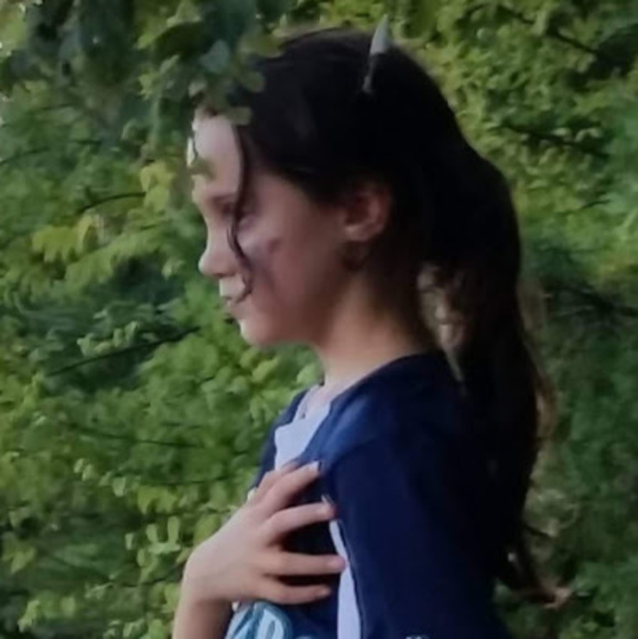 Meet your Posher, Sophia - Picture 1 of 1